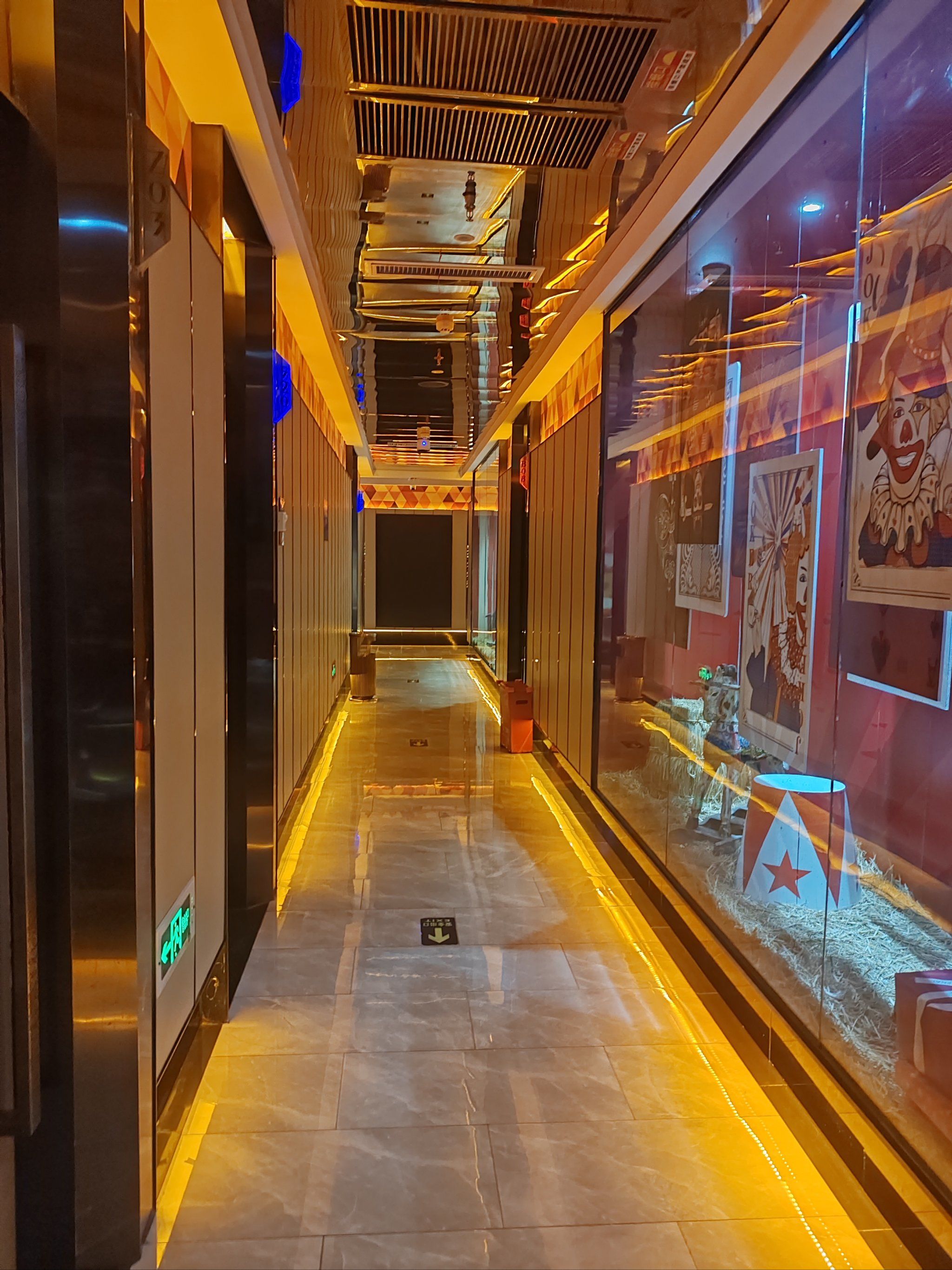 保山商务ktv哪里有商务ktv推荐-龙陵县ktv预订