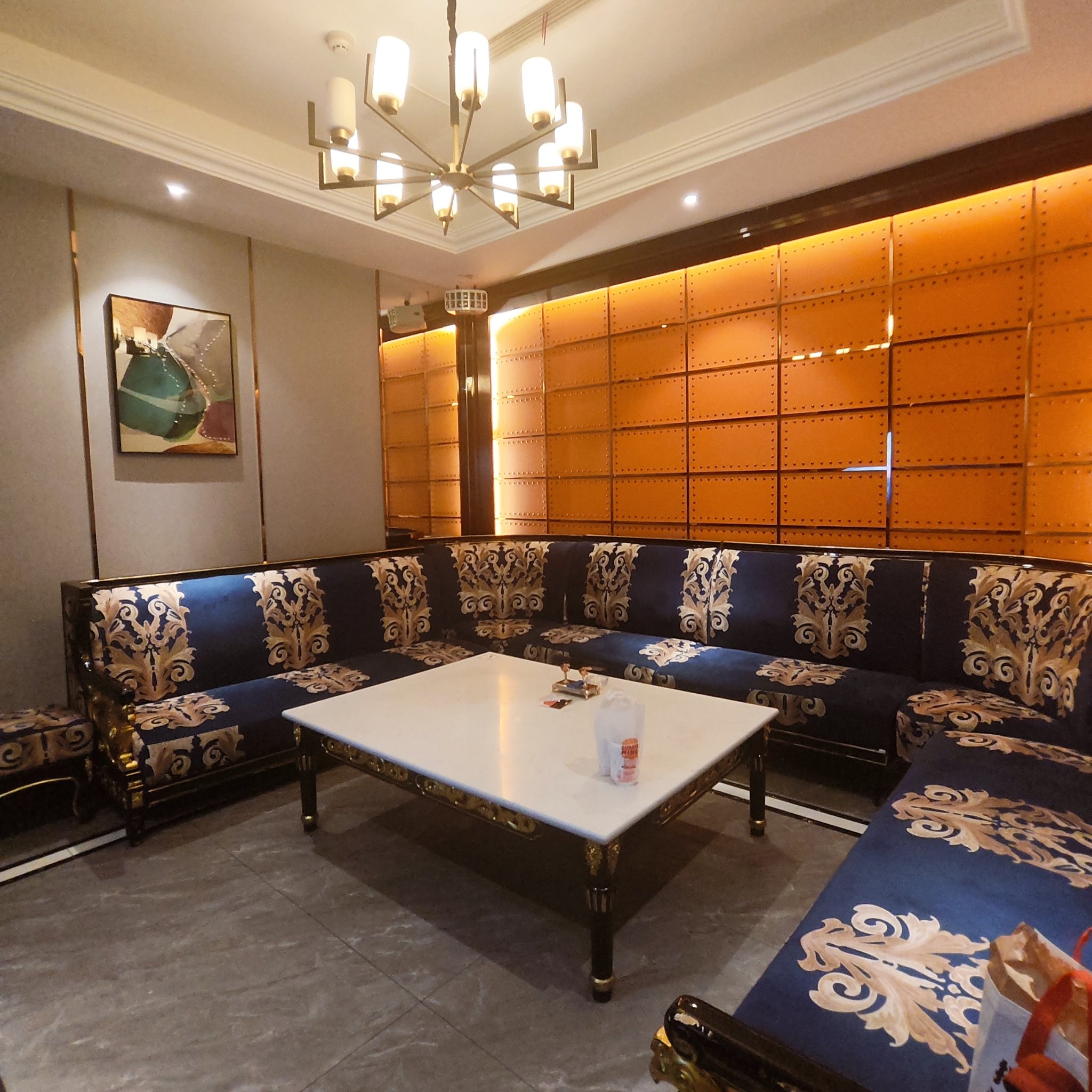 保山商务ktv优选商务ktv推荐-隆阳区ktv预订